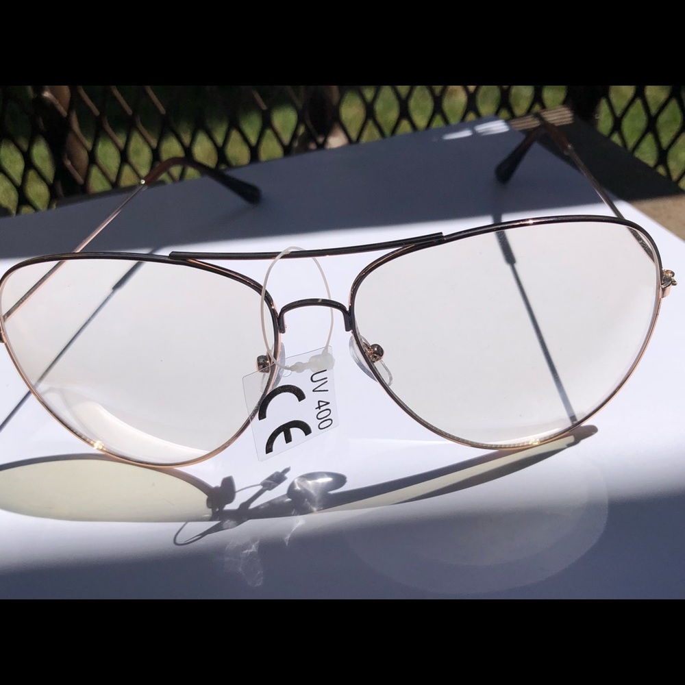 Gold frame clear lens glasses